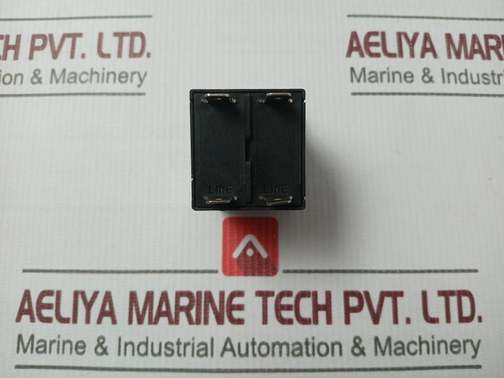 Cbi Bdg2Pa-b0Dxbs-1000X B-frame Black Rocker Switch 240V 50/60Hz 10A