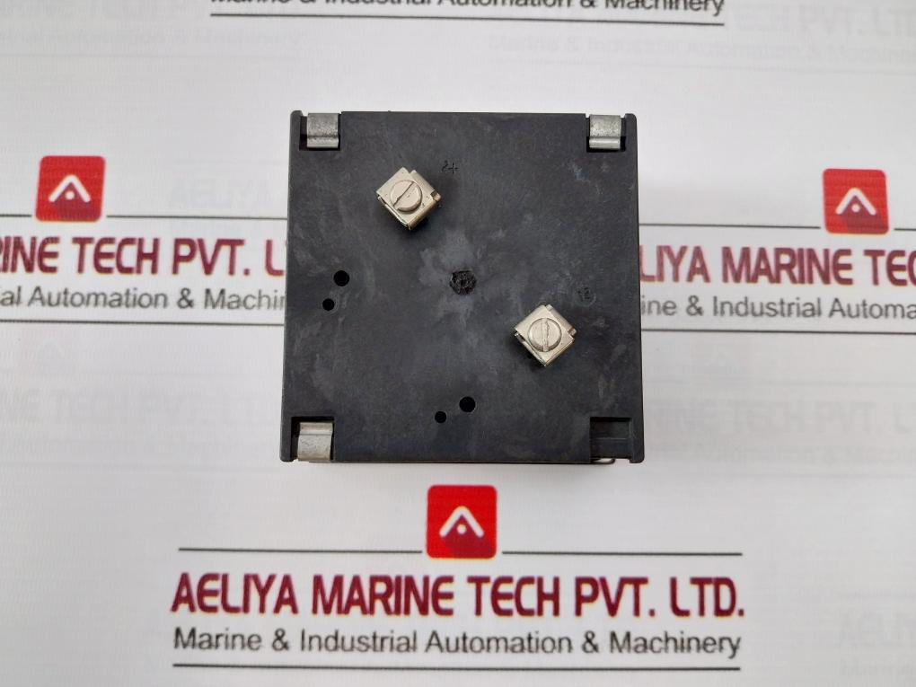 Celsa Voltmeter 0-600V.