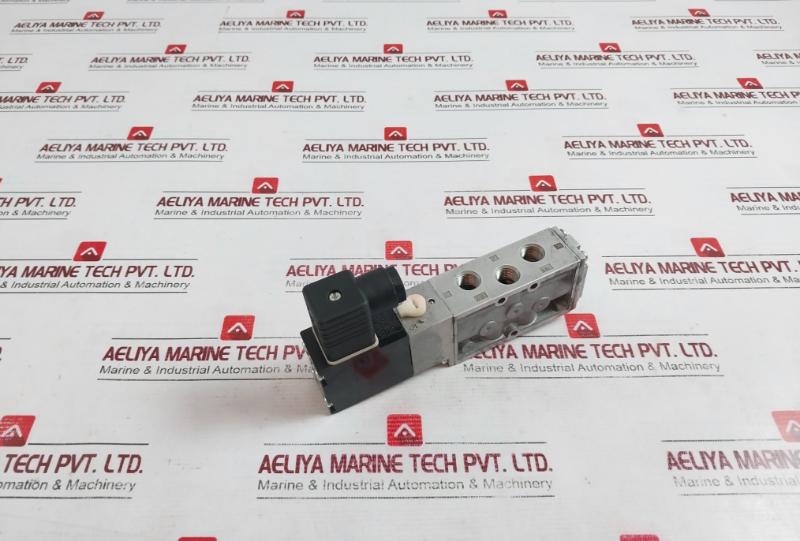 Ckd 4F210 Pneumatic Valve 100V 50/60Hz 110V 