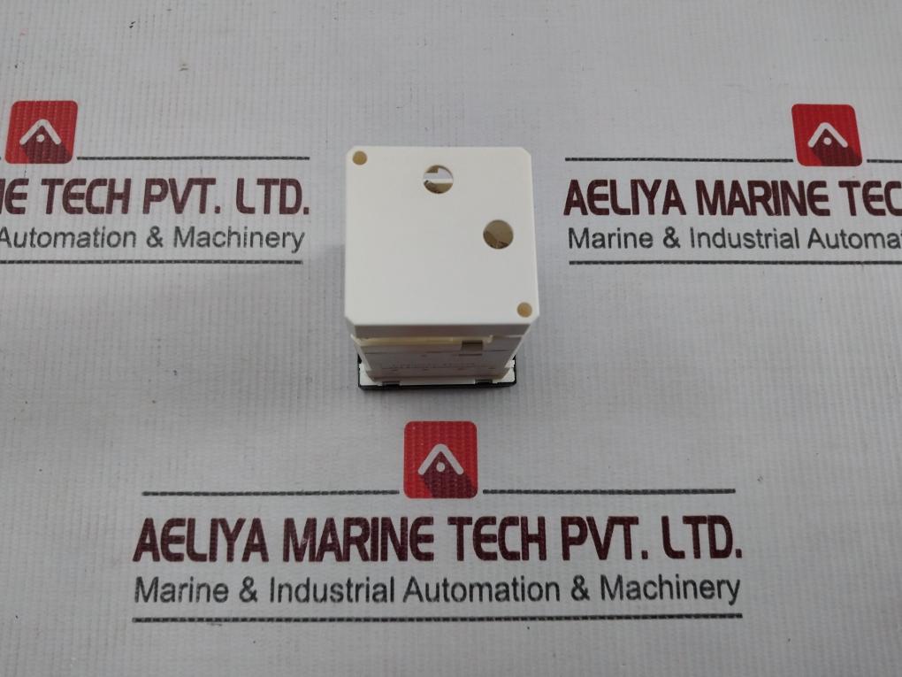 Crompton E242-75A-g-la-rl-c7 Eurodin Series Analogue Ammeter 0-200A