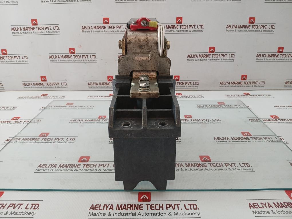 Cutler-Hammer 2120a07g13