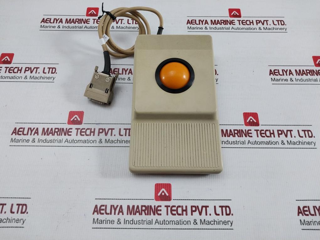 D4b195/2a Trackball Mouse 1-Meter By Penny+Giles