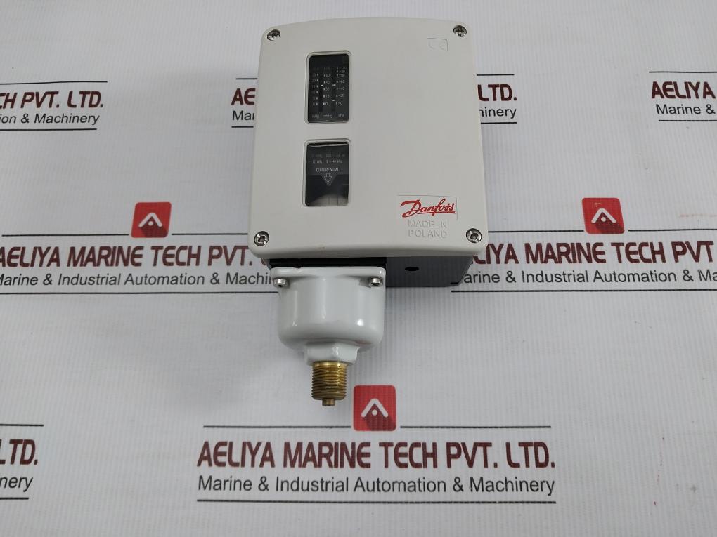 Danfoss-017A1681-03-7-Bar-102-Psig-Pressure-Control-Switch-Rt121-209613-1