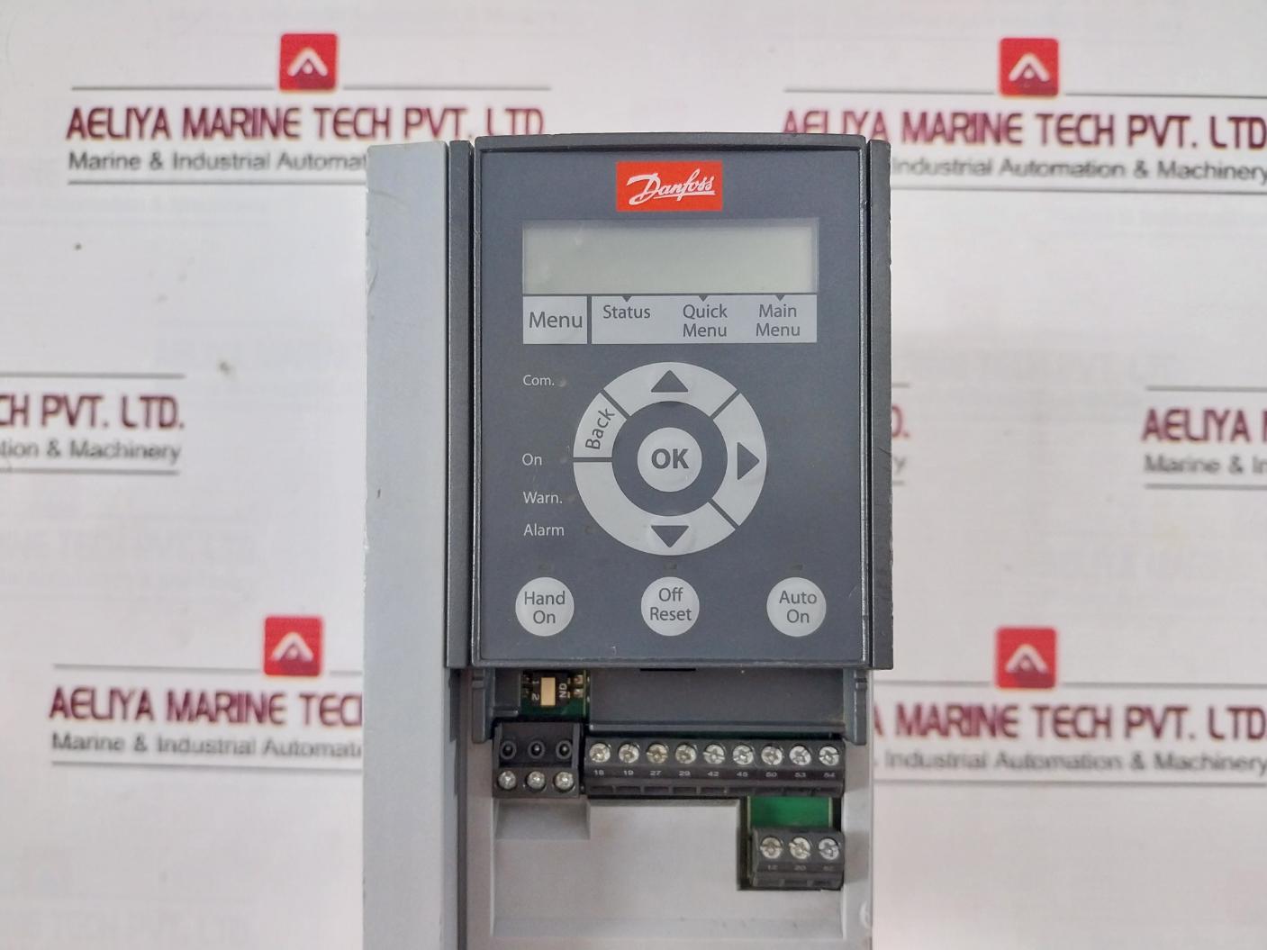 Danfoss 131L9866 Hvac Basic Drive Frequency Inverter 50/60Hz 8.3A (Not Working)