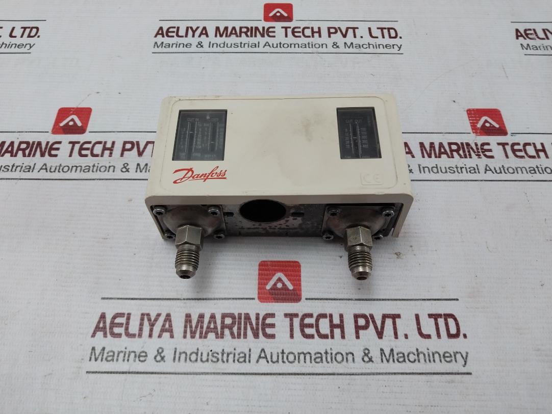 Danfoss Kp15 Pressure Switch Pb 17 Bar/Mwp 245 Psig A0003-01