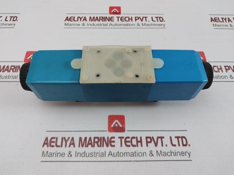 Dg4v-3-2n-M-U-H7-60-En38 Directional Control Valve By Vickers 24vdc 350 Bar