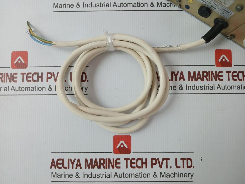 Digital Gyro Repeater Lr 40-ac 220Vac 110Vac 9-36Vdc BY Scandinavian Micro Systems Crc: 5De1