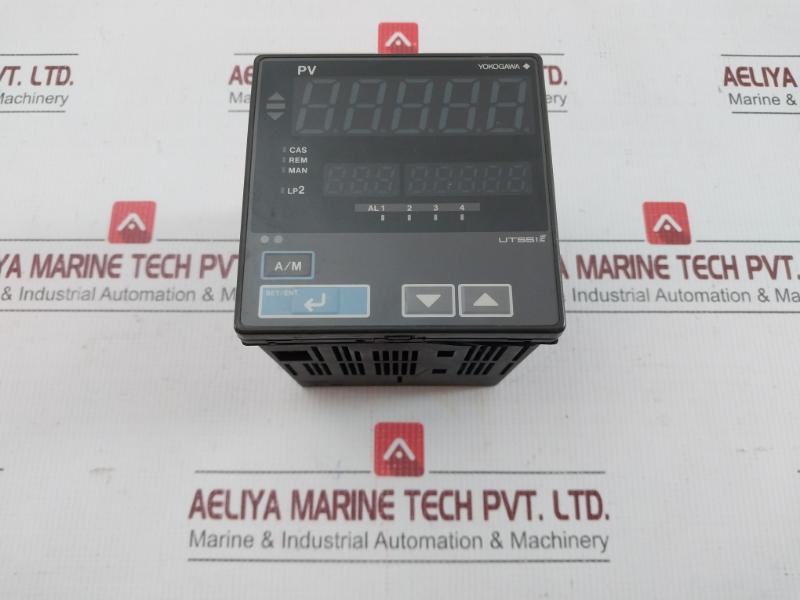 Digital Indicating Controller 50-60hz  Yokogawa Ut551e