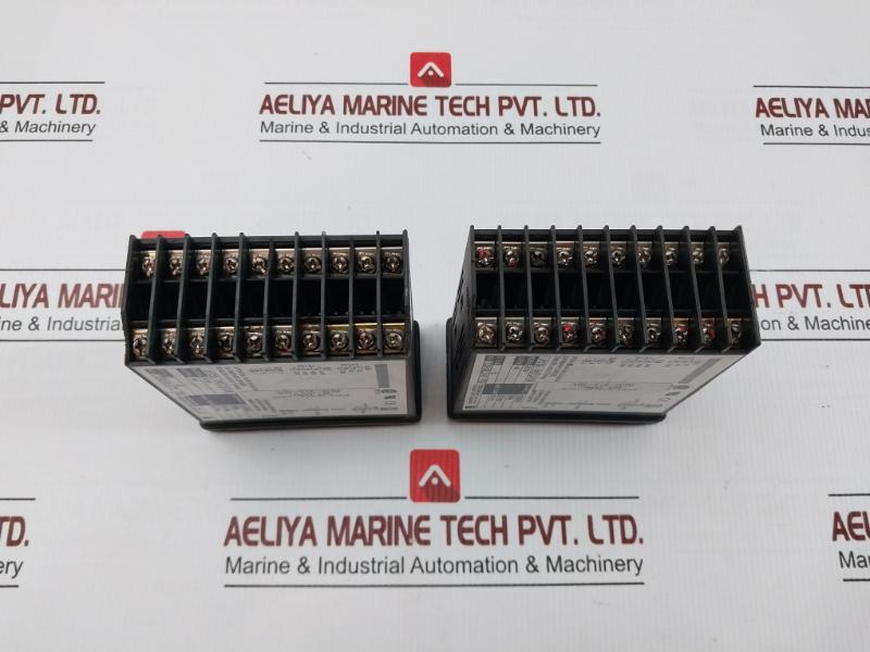 Digital Indicator Part No. Um330 Yokogawa 100-240vac-50/60hz