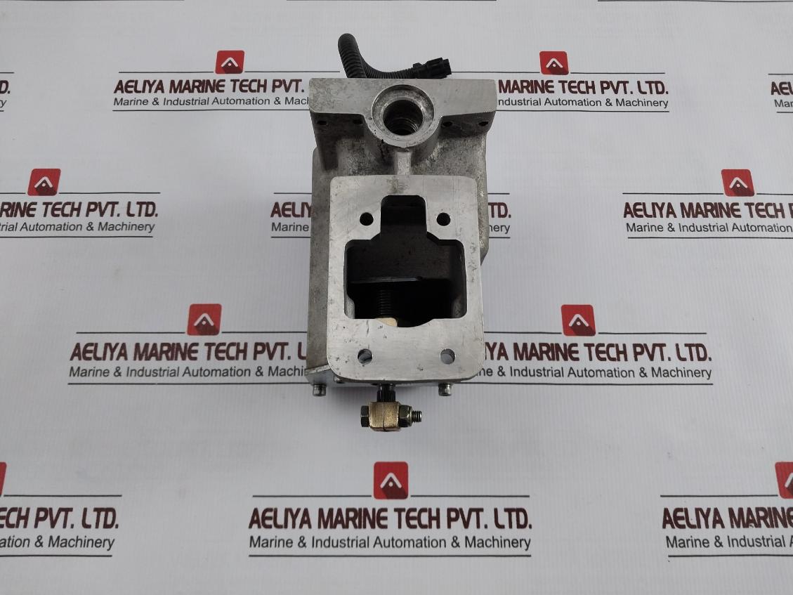 Doosan Dwa-2000 Governor Actuator 24 Vdc (Not Working)