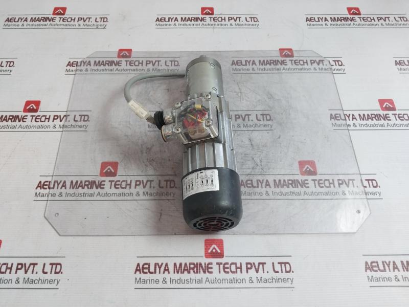 Dunkermotoren Dr52.0X40-2/Asto Servo Motor 230V 50/60Hz 61/51A 2600/3100 Rpm