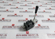 Duplomatic Oleodinamica Dsh3-tak/11N Lever Actuated Directional Control Valve