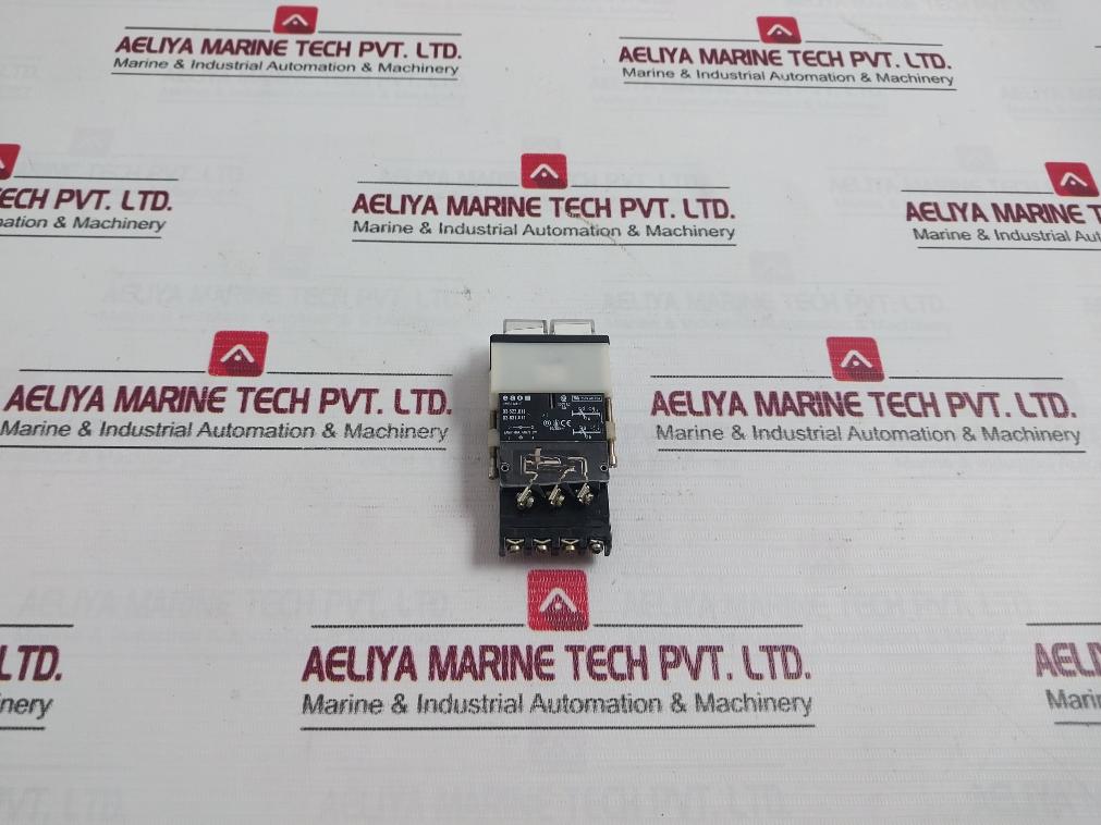 Eao 03-631.011 Modular Switch Actuator 250V Ac 10A