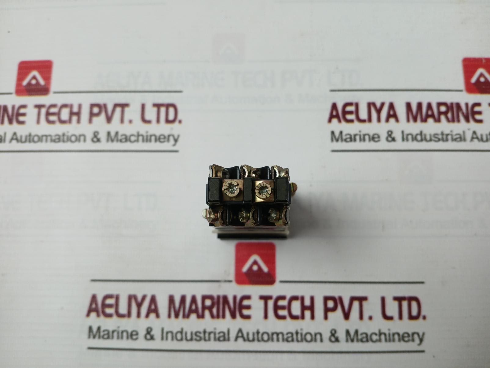 Eao 02-122.011 Modulator Switch 10A 1,2W