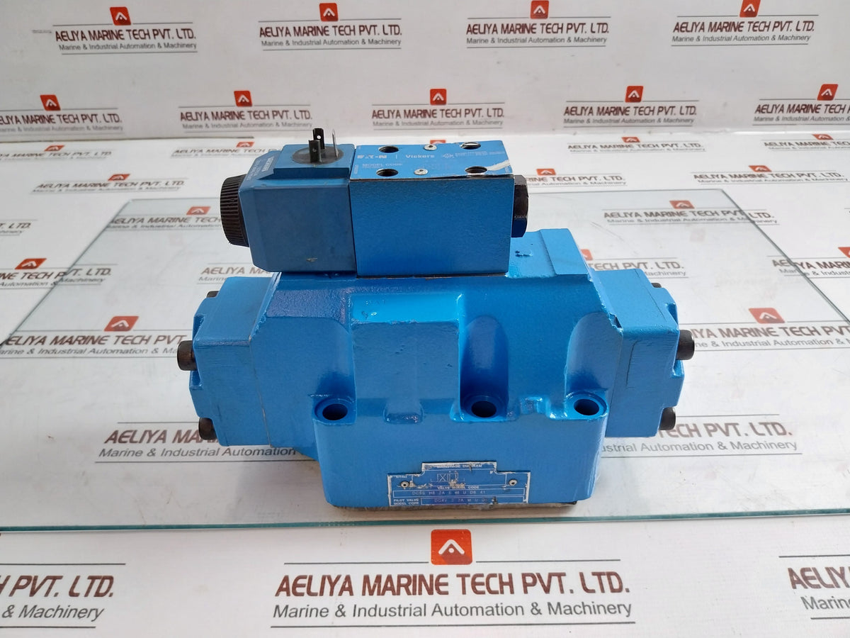 Eaton Dg5S H8 2A E M U D6 41 Directional Control Pilot Valve 350Bar