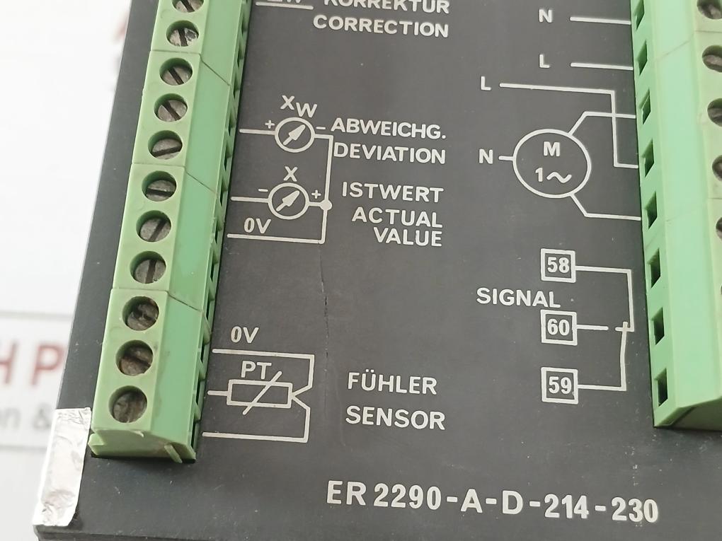 Er2290-A-D-214-230 Electronic Temperature Controller Brand Clorius 0 To 120c 230v