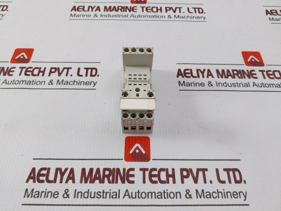 Es 15/4N Relay Socket 10A 300Vac