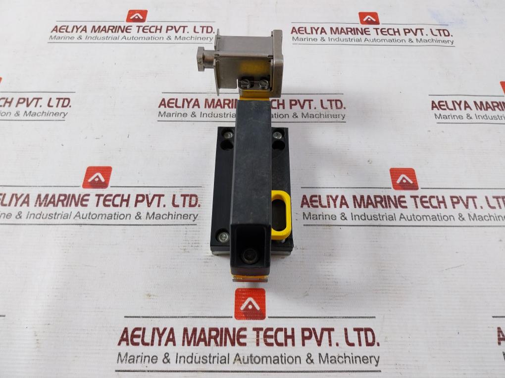 Euchner 104309 Safety Bolt Riegel Cet-a-c