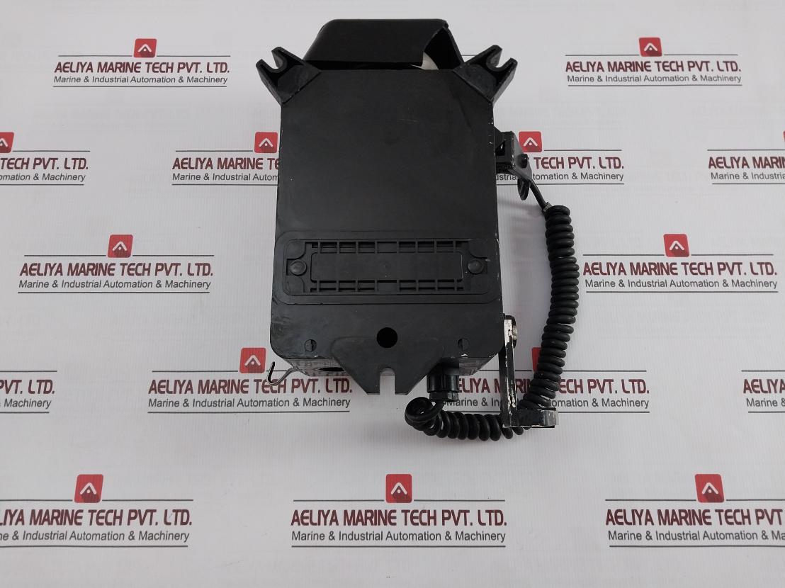 Fernsig Essen 9602 W Industrial Telephone With Rotary Dial (Not Working)