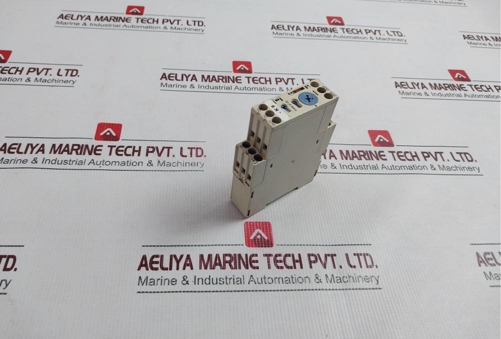 Finder 87.02 Modular Timer 8702 0240 0000 250V/8A – Aeliya Marine
