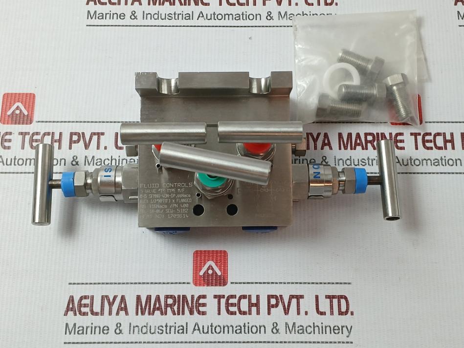 Fluid Controls 8-5 Sfmnv-4Dn-dp.Ssnace 5 Valve Manifold “T” Type M/F Pn400