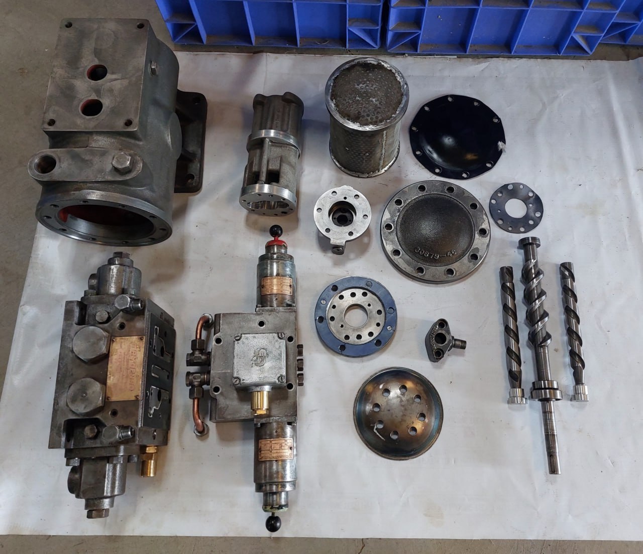 Frydenbo Pe 1 1/4 Steering Gear Triple Screw Cartridge Pump 0.02Mm 0-25 1/1000In