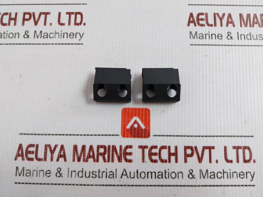 Fuji-Electric-600-Vac-6A-Selector-Switch-With-Panel-Mount-Base-Ah22-p2B11-208964-1