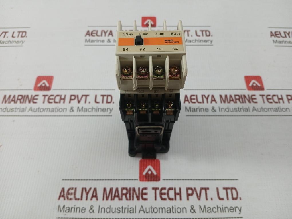 Fuji-Electric-Auxiliary-Contact-Block-24vdc-Sh-4-G-1