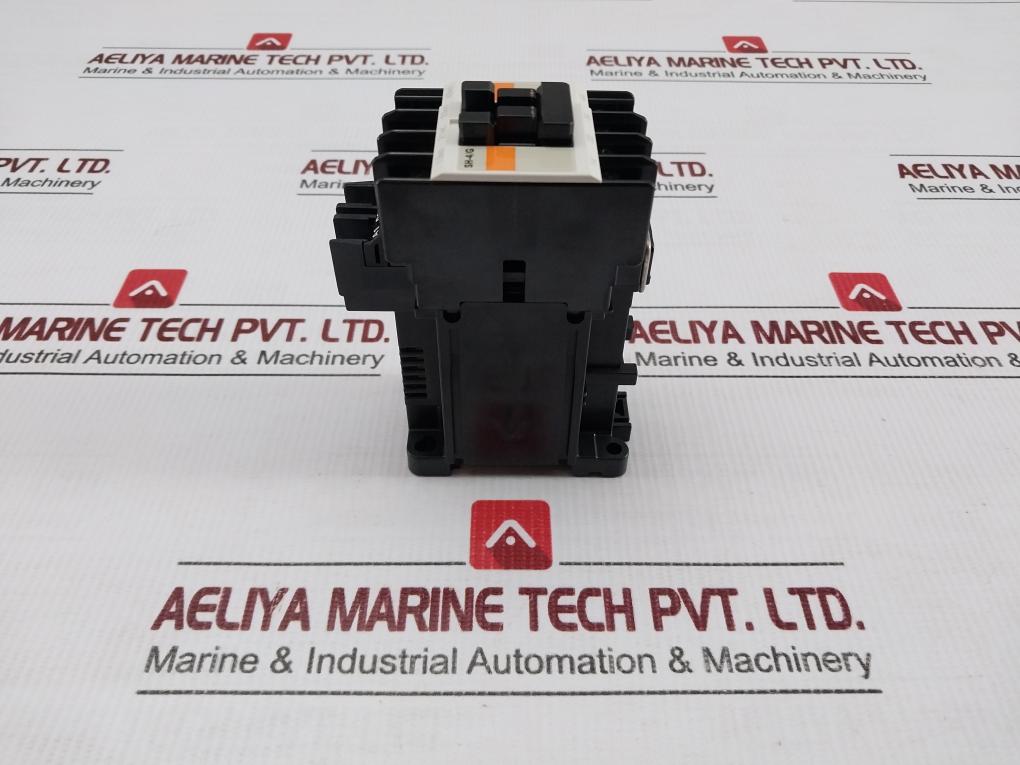 Fuji-Electric-Auxiliary-Contactor-24vdc-10a-Sh-4-G-In-New-1