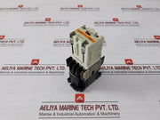 Fuji Electric Sh-4/V Contact Auxiliary Relay Latch Unit Sz-v200 200-220V 10A