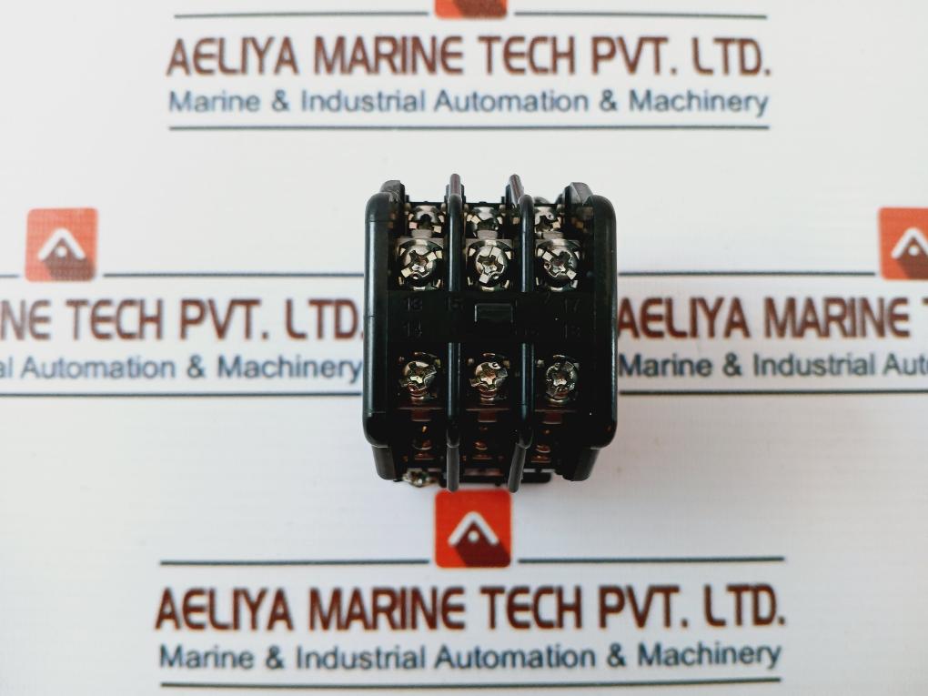 Fuji Electric Src50-2F/X (3A3B) Magnetic Contactor Used