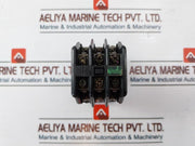 Fuji Electric Src50-2U/X(4A2B) Magnetic Contactor 50-60Hz 100-110V
