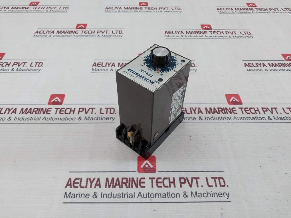 Fuji Electric Atm2Pad Motor Timer Module With Base 110V 50/60Hz 5A