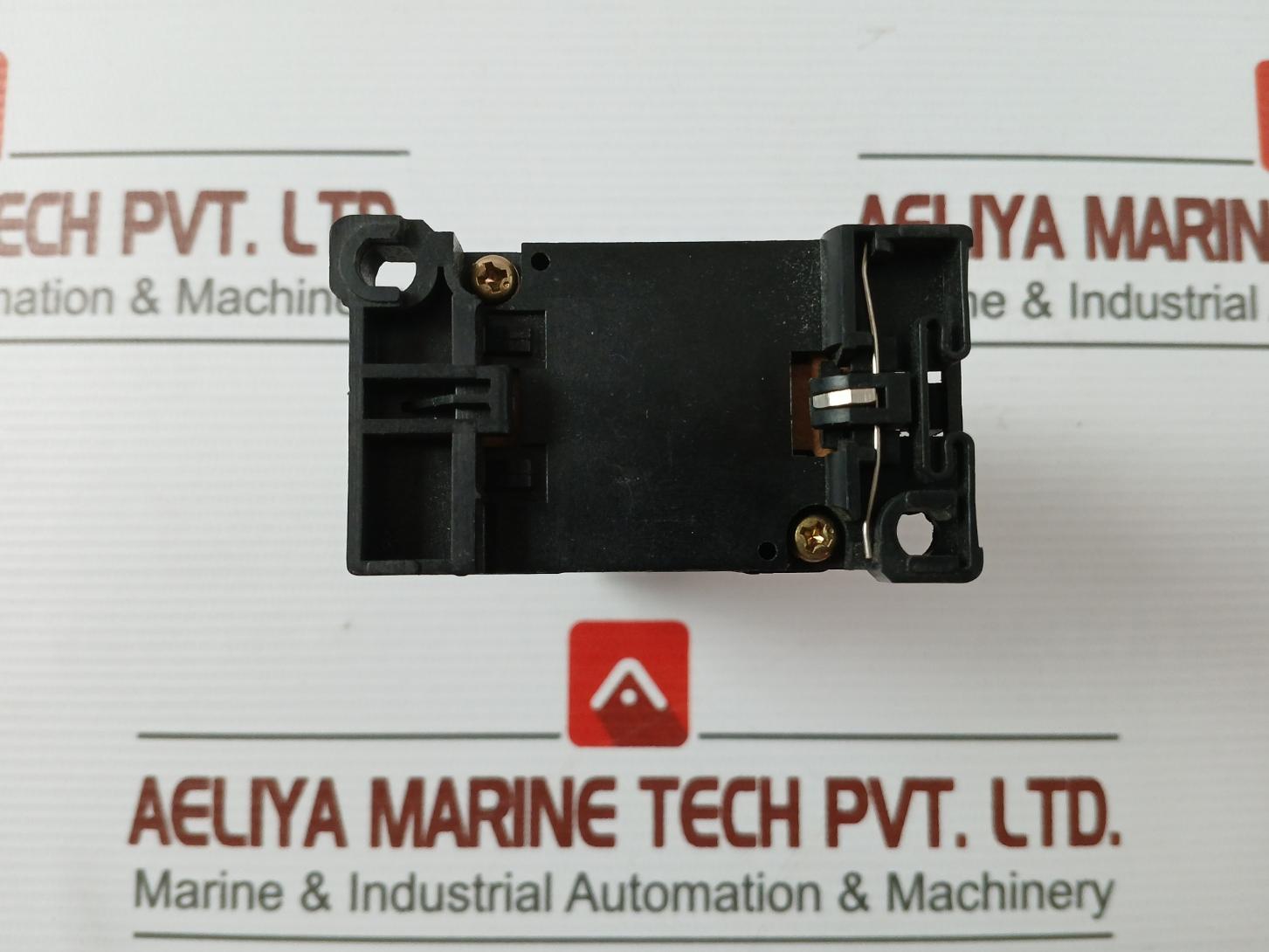 Fuji Electric Src50-2F/X Auxiliary Relay 50/60Hz