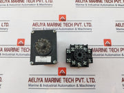 Gems Sensors 16Dmc1B0 Level Control Relay With Base 300V 10A