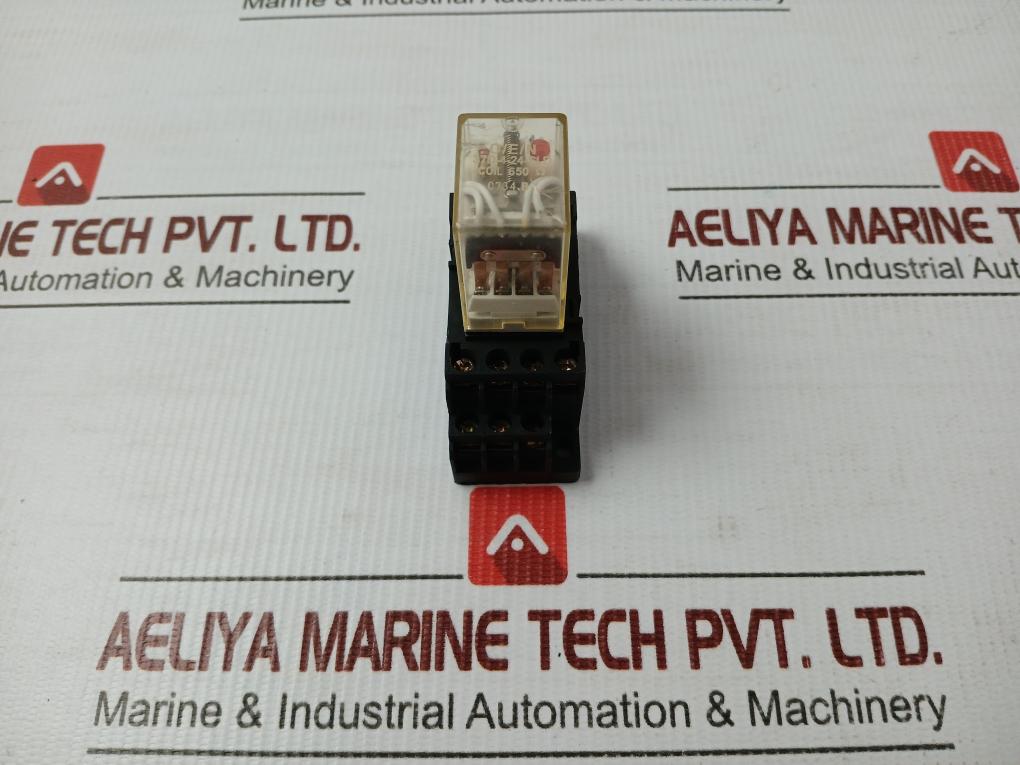 General-Purpose-Relay-With-Base-650-Ohm-37-9700-100-By-O-E-N-37D-4-24-sld-1