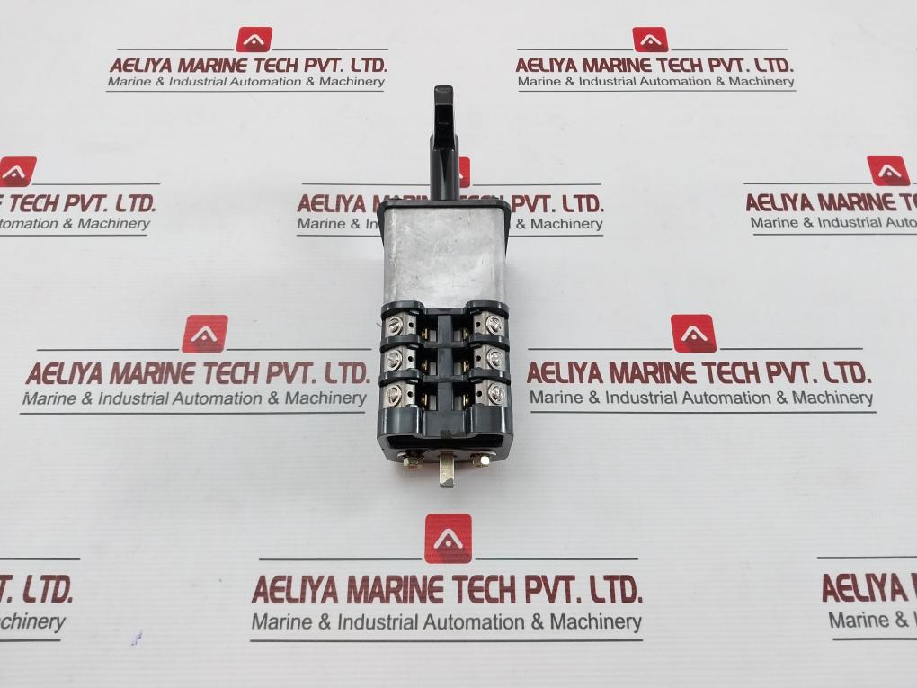 General Electric C3A01S1S2P1 Sbm Rotary Cam Switch