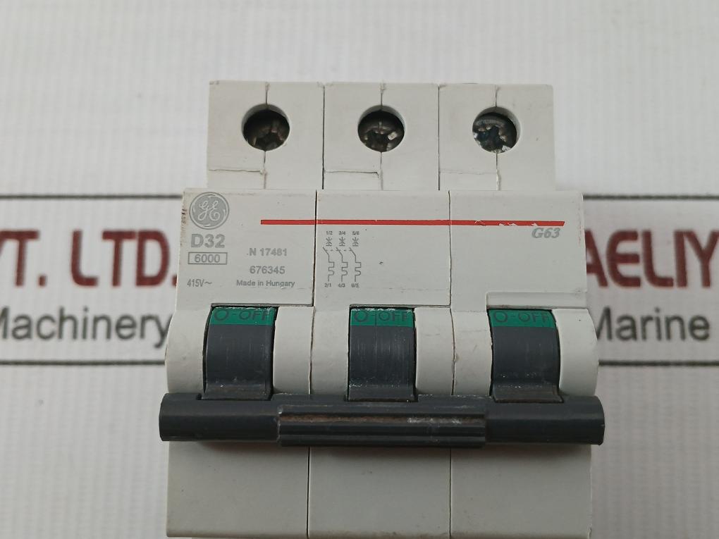 General Electric Circuit Breaker 415v D32