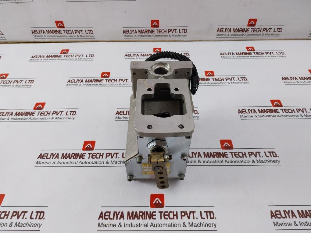 Ghana Control Dwa-2000 Governor Actuator 24 Vdc,6000D