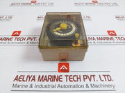 H2e-D Timer Switch Brand Omron 100/110vac 50/60hz