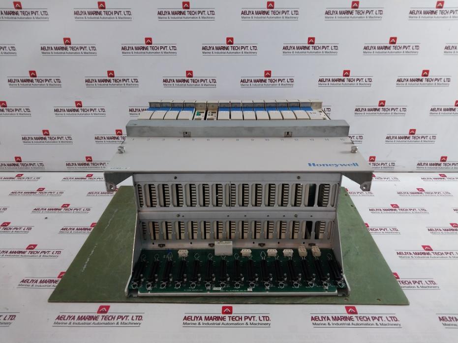 Honeywell 51402599-100 15 Slot Siom Backplane Rack System Rev: D 51401618-100