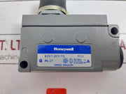 Honeywell Bze7-2Rn-pg Pin Plunger Medium-duty Light Limit Switch 15/380, 0.2/250