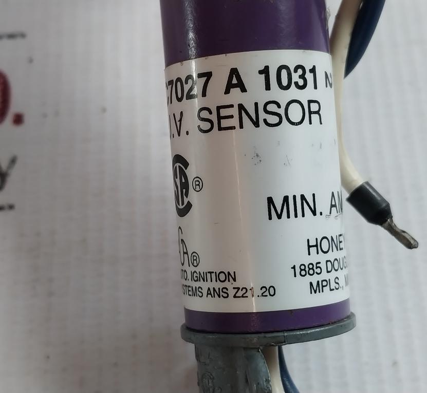 Honeywell C7027 A 1031