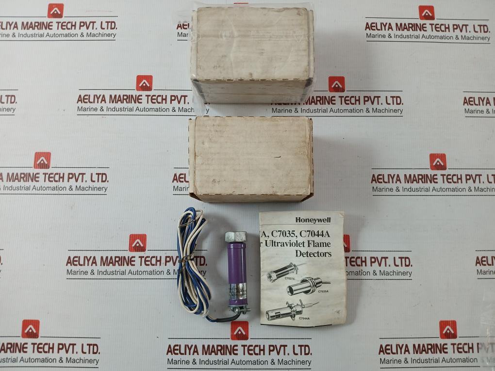 Honeywell C7027a1056 2