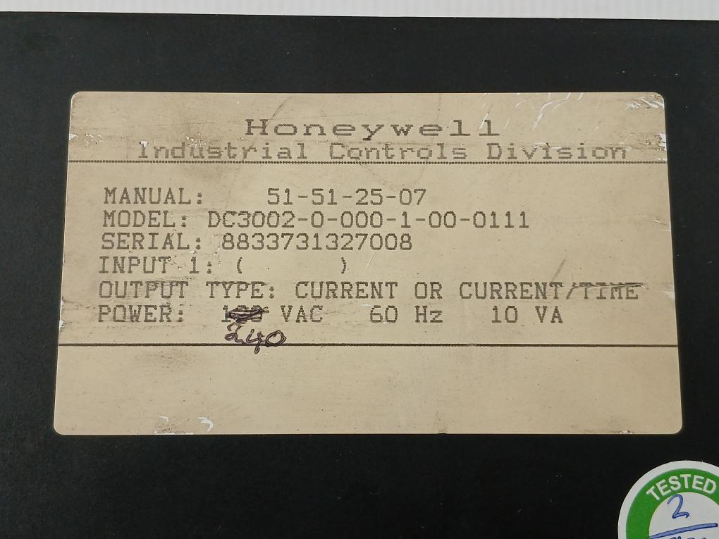 Honeywell Universal Digital Controller 240vac 60hz 10va Udc 3000