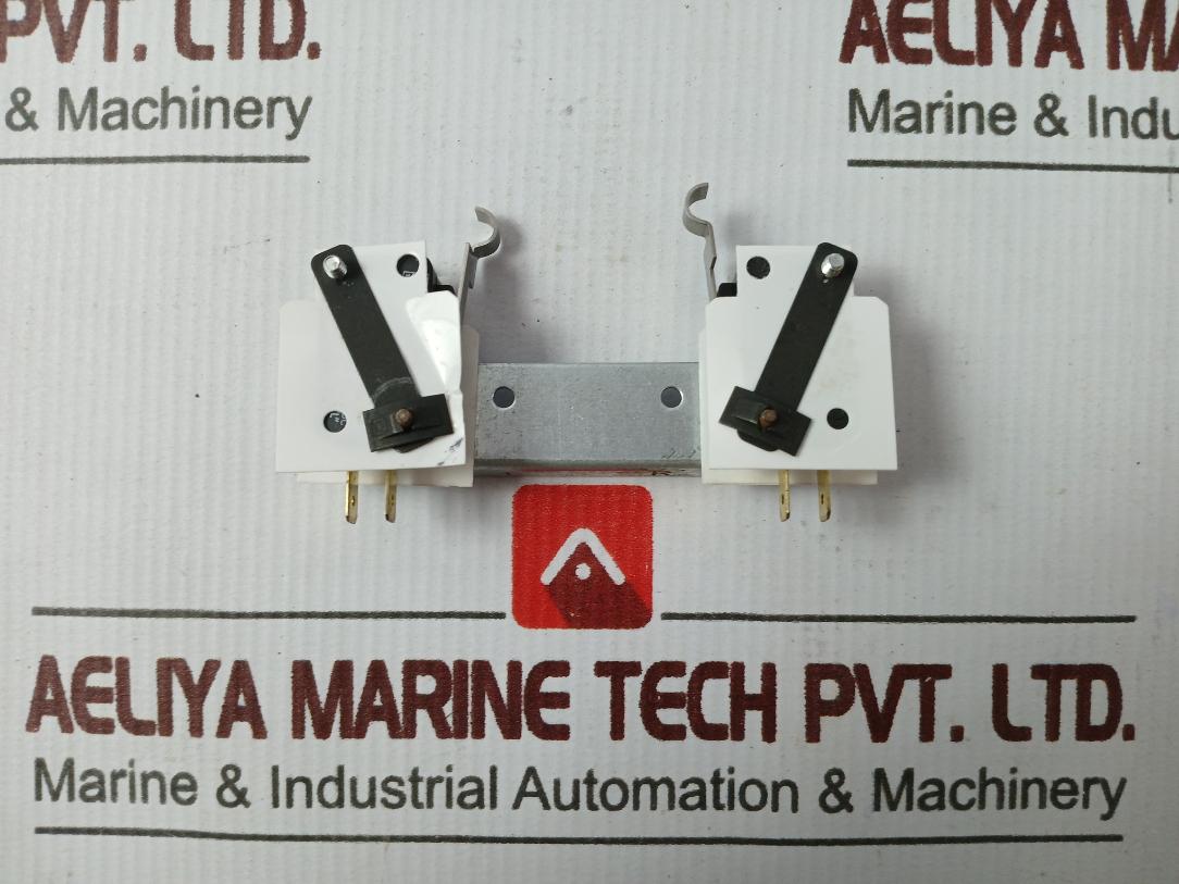 Honeywell V7-7B10D8-274 Microswitch 11A 1/3Hp 125, 250 Or 277 Vac