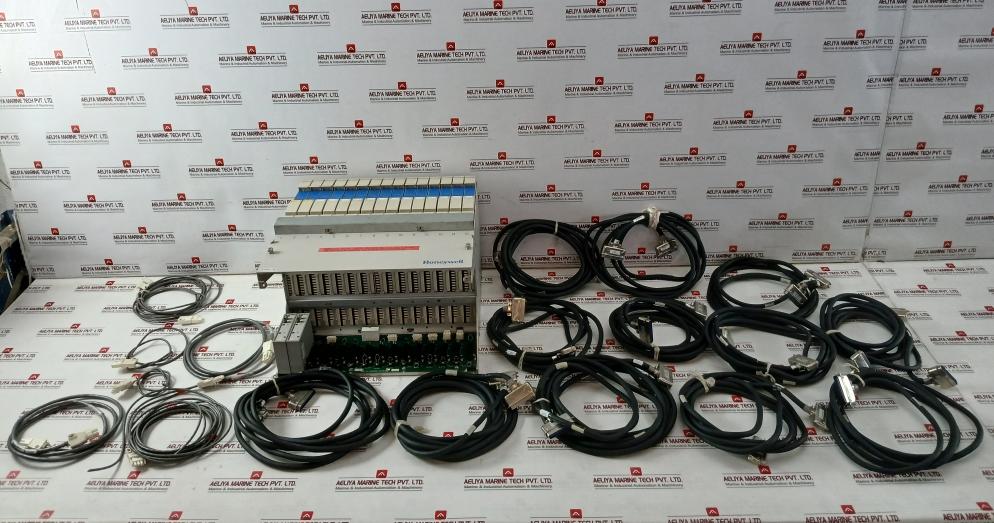 Honeywell 51402599-100 I/O Backplane Set With Modules & Cable Rev B