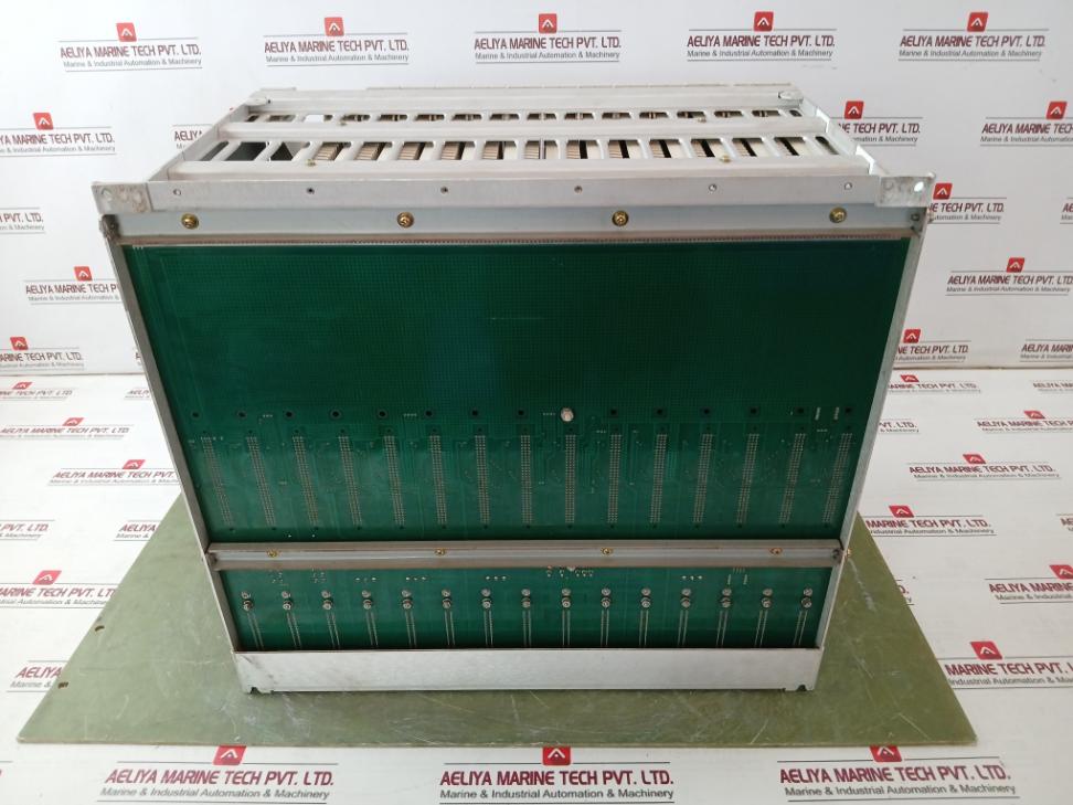 Honeywell 51402599-100 Input Output Rack Module 51304362-100 51304487-100 Rev: B