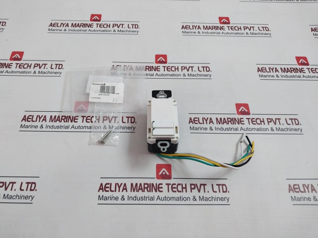 Honeywell S217D4 Wall Switch 01-9993 120Vac 60Hz