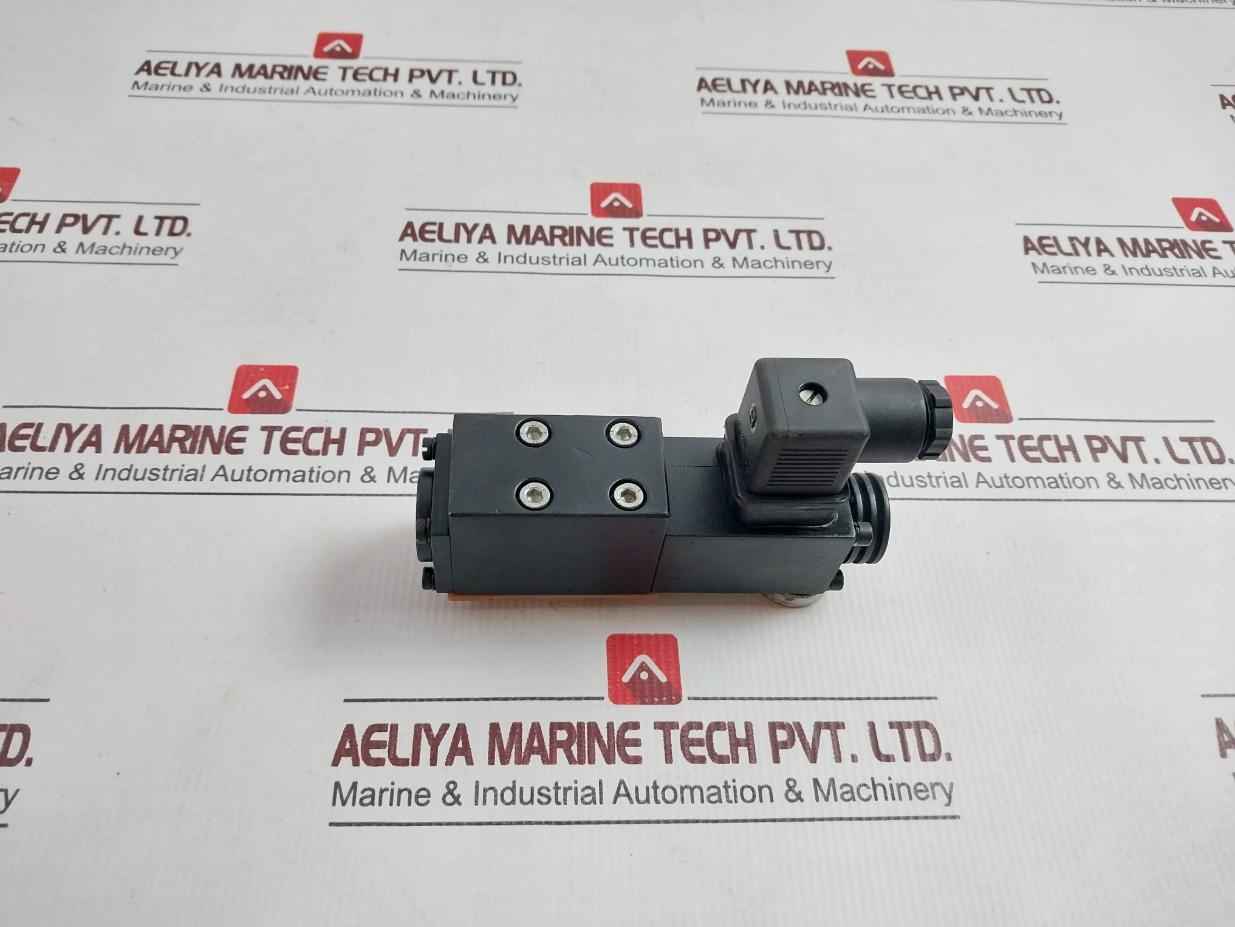 Hydraulika Vrchlabi Rse1-042R11/00 Hydraulic Distributor 24 V 0.8 A